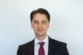 Headshot image of Peter Alderdice