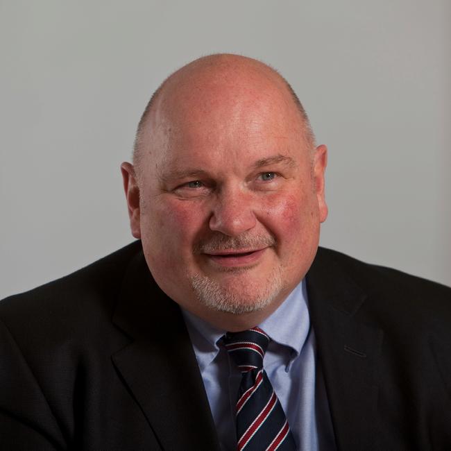 Andrew Holehouse - Consultant