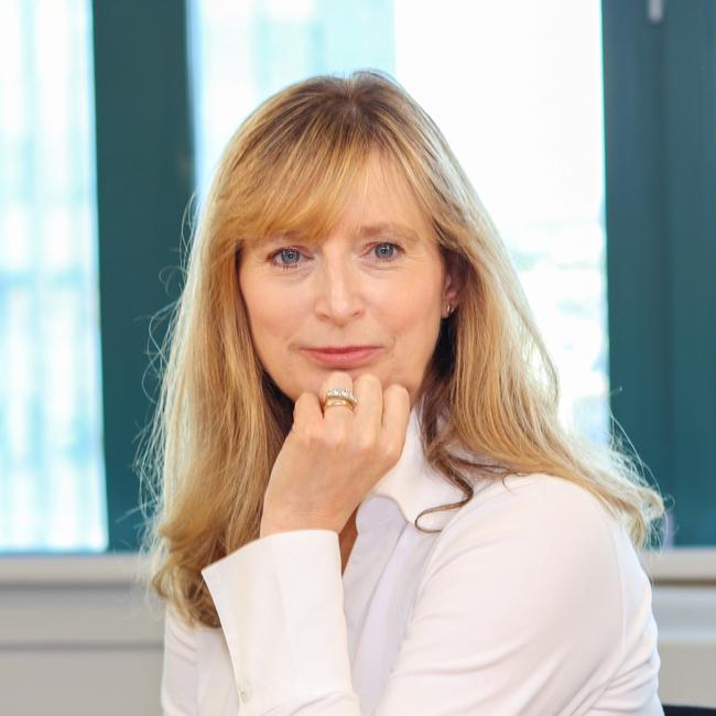 Louisa Knox - Partner
