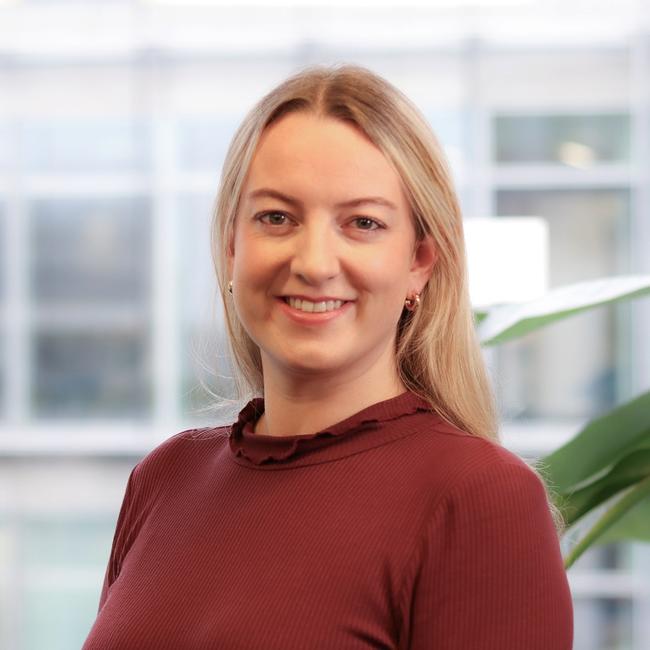 Scarlett Retallack - Senior Associate