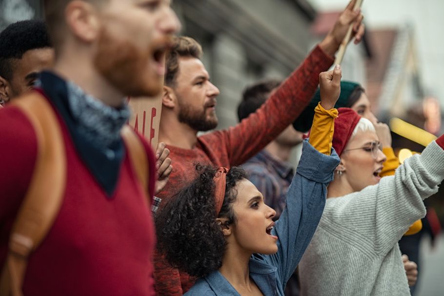 The right to protest – when will the courts intervene when protestors’ identities are unknown?