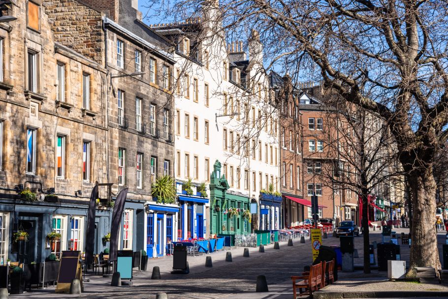 Commercial lease guarantees and AGAs in Scotland – what you need to know