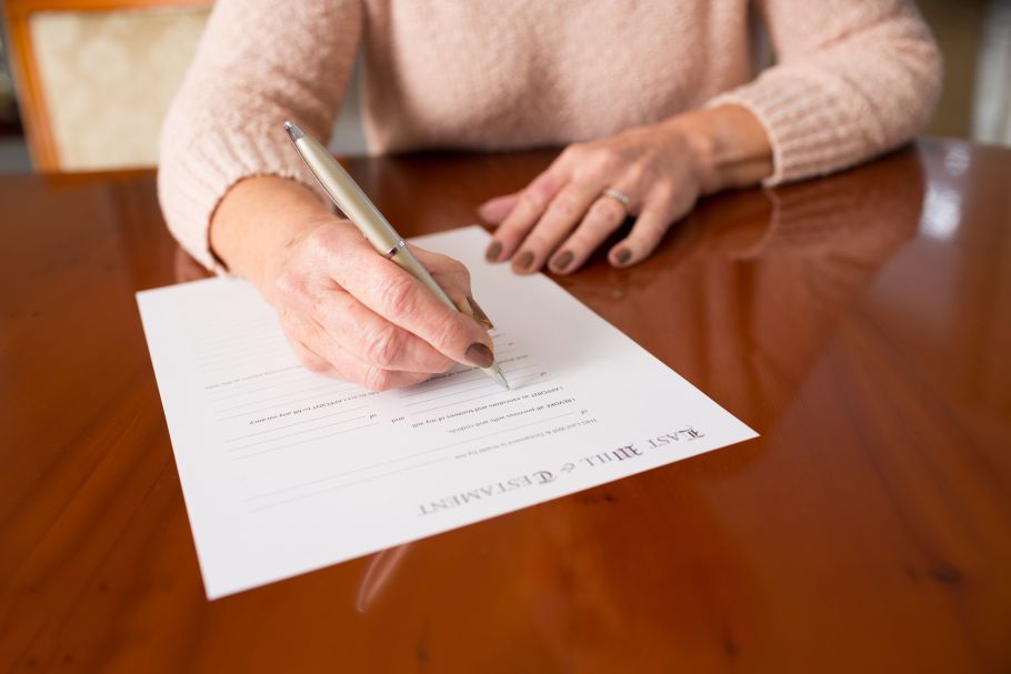 Families and forgeries – codicil to will reduced because wife forged signature