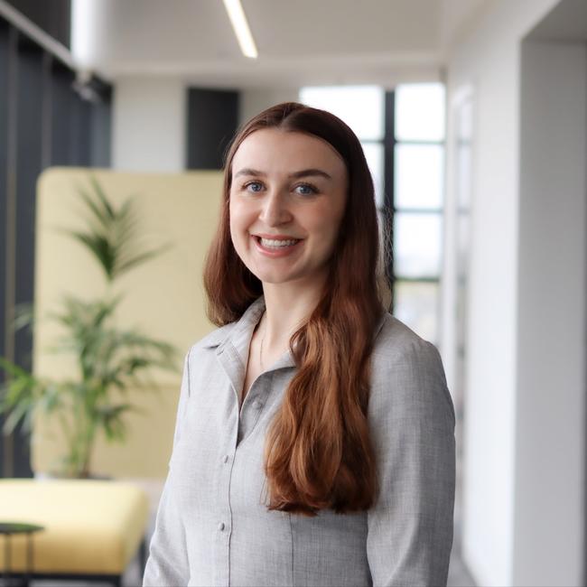 Morven Cumming - Solicitor